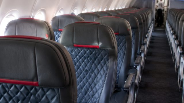 American Airlines Revamps A319 & A320 Ca